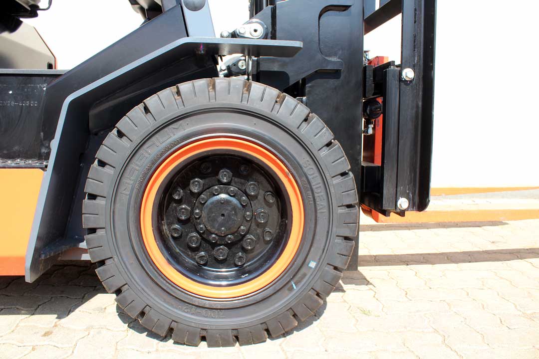 Forklift-Tyres-Image